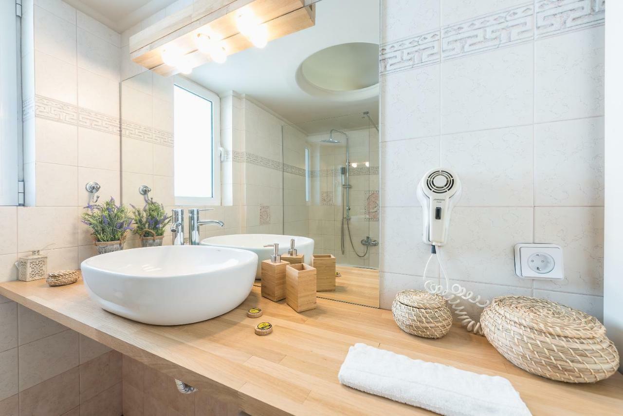 Luxury And Spacious Apt For 8 Guests New Features April 2025 Ateny Zewnętrze zdjęcie